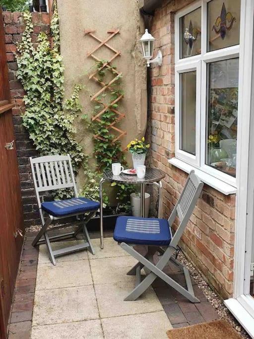 Cosy Heather Cottage แอชบอร์น ภายนอก รูปภาพ