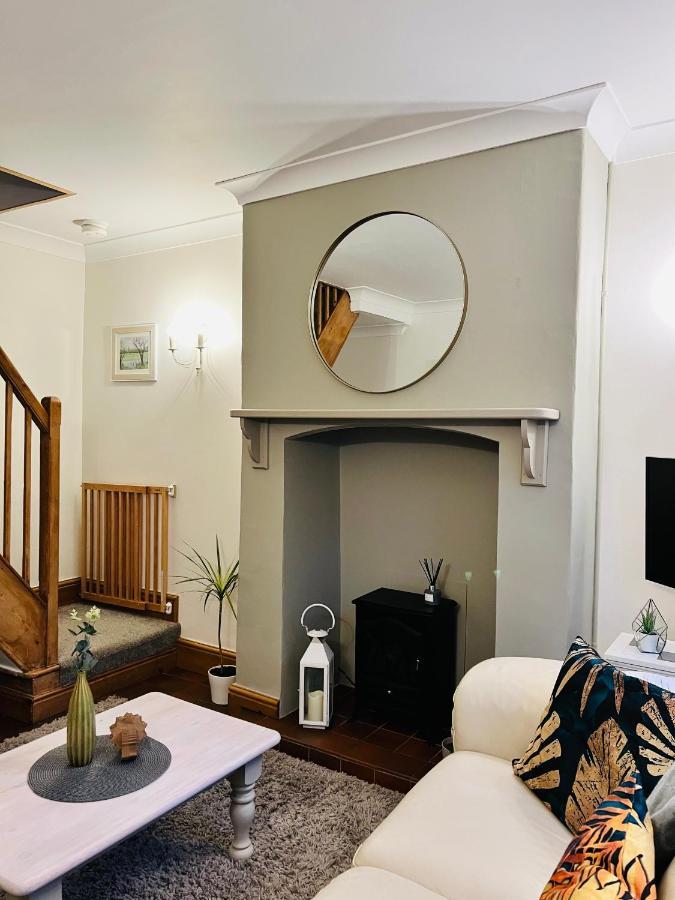 Cosy Heather Cottage แอชบอร์น ภายนอก รูปภาพ