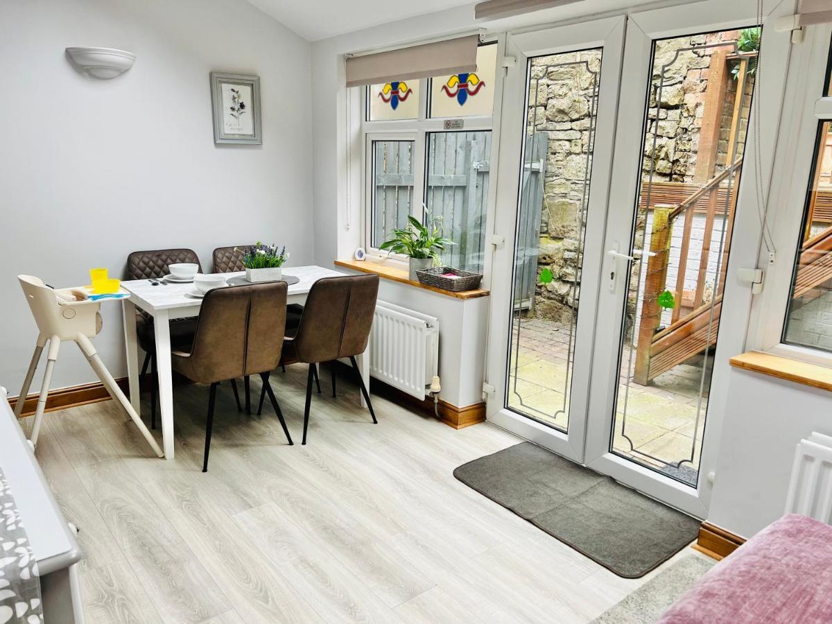 Cosy Heather Cottage แอชบอร์น ภายนอก รูปภาพ