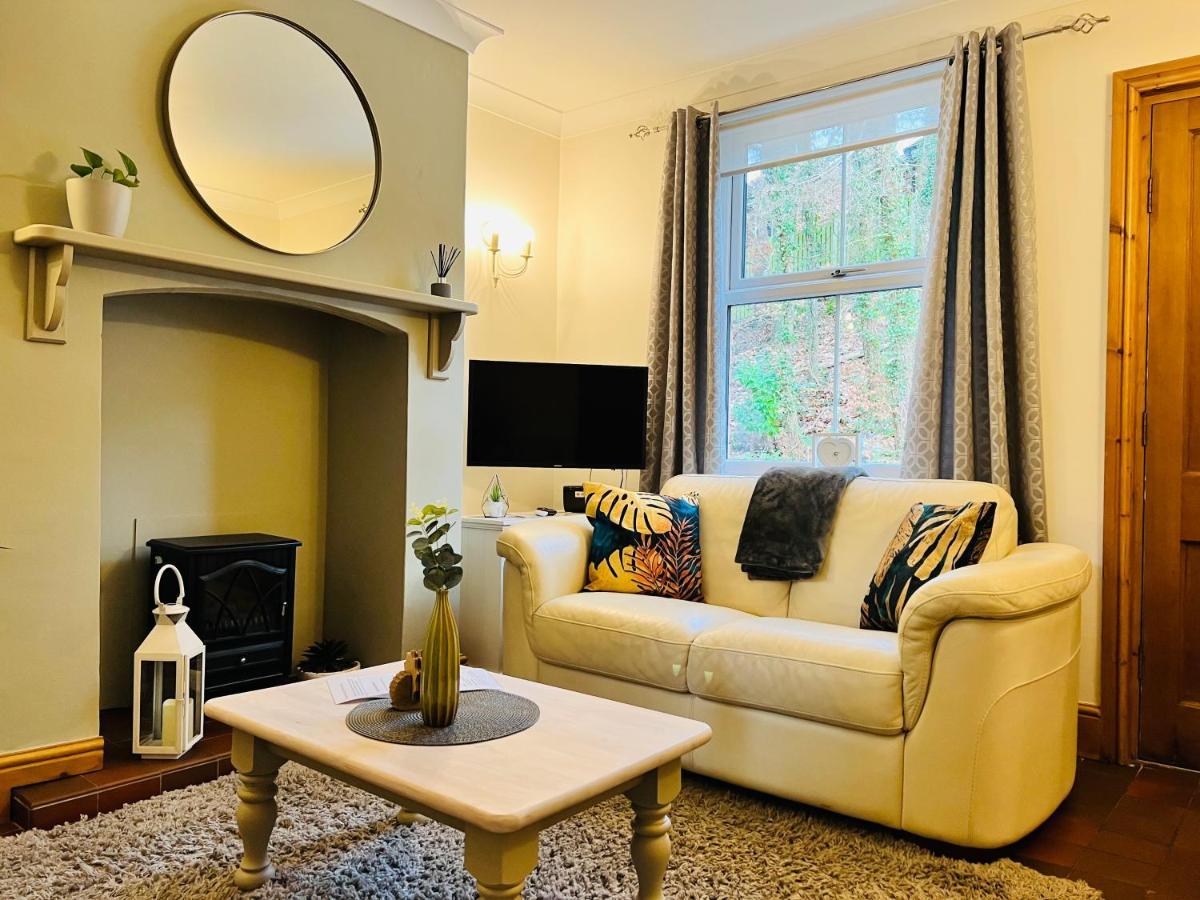 Cosy Heather Cottage แอชบอร์น ภายนอก รูปภาพ