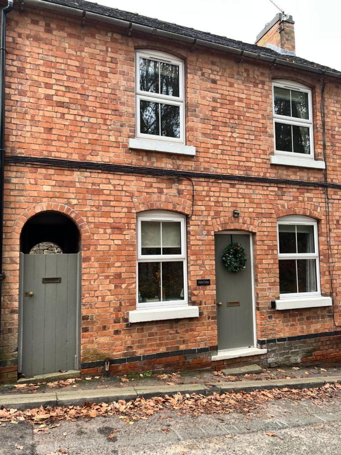 Cosy Heather Cottage แอชบอร์น ภายนอก รูปภาพ